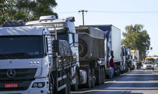 MST produz sabão e vai entregar a caminhoneiros em rodovias de São Paulo