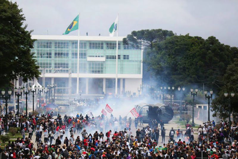 Educadores relembram os cinco anos do “Massacre de 29 de Abril”