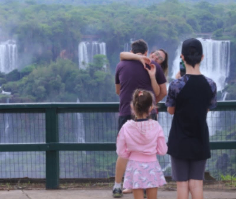 Parque abrirá uma hora mais tarde dia 15 de novembro