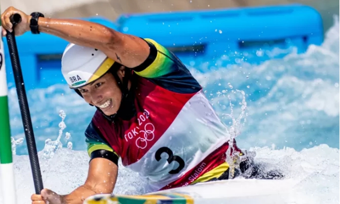 Com final inédita, Ana Sátila faz história na canoagem slalom em Tóquio