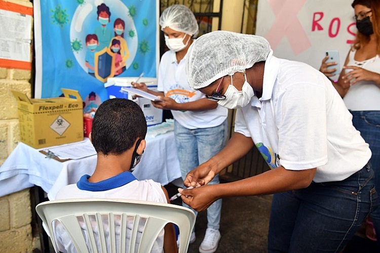 Fiocruz quer saber o que leva pais a rejeitar vacinação de seus filhos