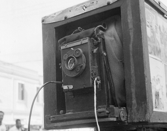 Fotógrafo Ambulante, poema de Oswald de Andrade