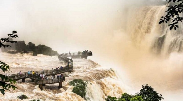 Evento promove jornada para o autoconhecimento na Terra das Cataratas