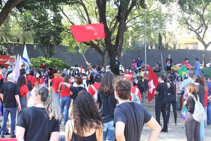 Foz do Iguaçu recebe ato internacional no Dia do Trabalhador