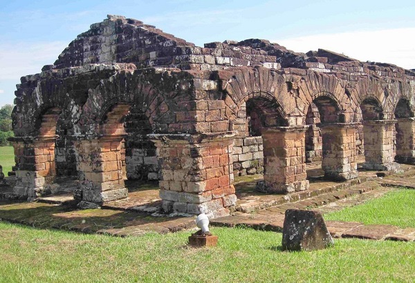 Curso online aborda as missões jesuíticas em território guarani nos séculos 17 e 18