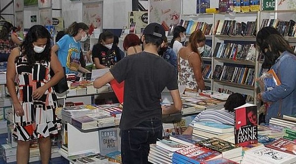 Fundação Cultural de Foz adia Feira do Livro, que seria em setembro