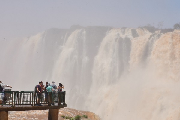 Parque Nacional do Iguaçu está funcionando normalmente nesta segunda-feira, 17 de outubro