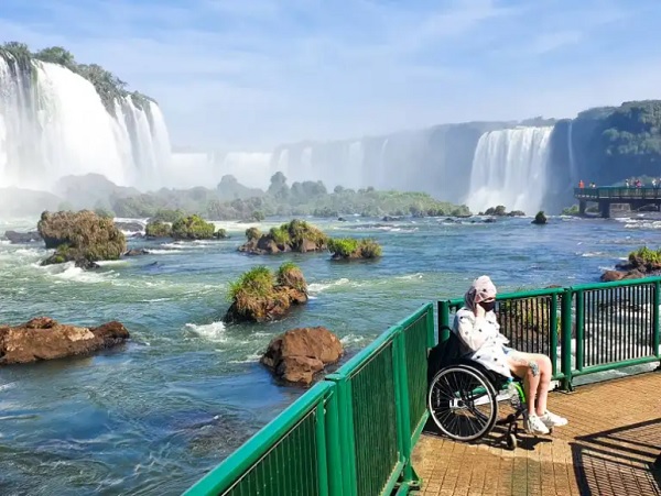 Cataratas do Iguaçu, poema de Mario Quintana