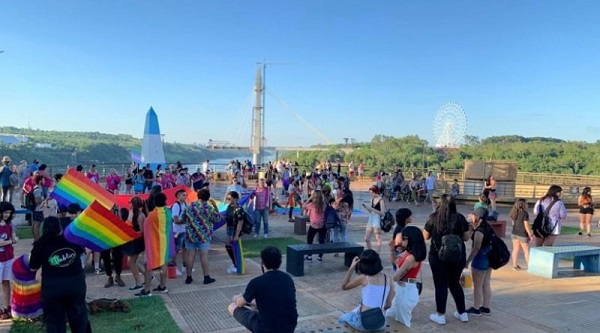 Marcha do Orgulho LGBTQIA+ neste sábado (26), em Puerto Iguazú