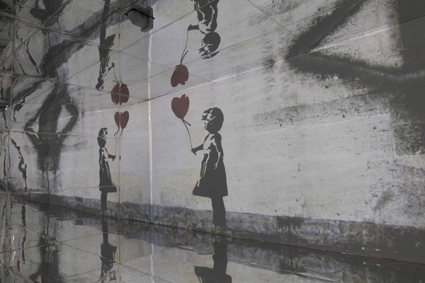 Exposição com mais de 160 obras de Banksy desembarca no Brasil em 2023