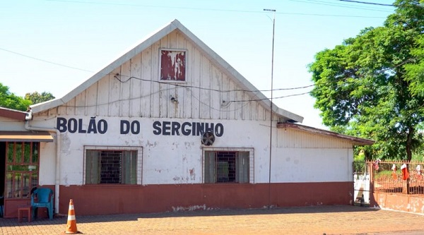 Pioneiros lamentam a perda das três lagoas de Foz do Iguaçu