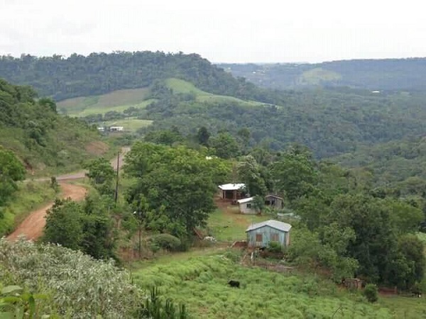 Iguazu tiene historia – Fines de semana en Cabure-í, uma crônica de Alicia Segovia