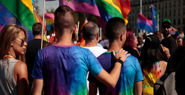 Em Dia Internacional contra Homofobia, ONU pede fim de leis discriminatórias