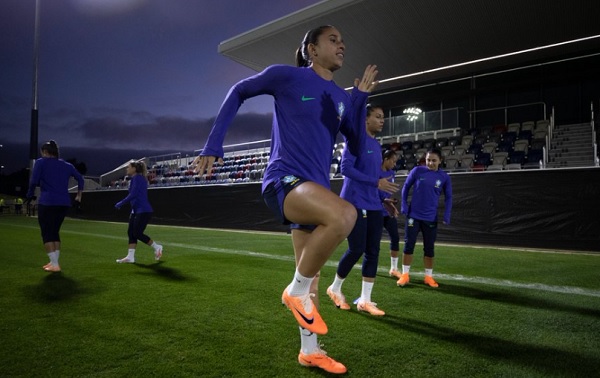 De Clandestino à TV: Como Futebol Feminino Conquistou Espaço No Brasil