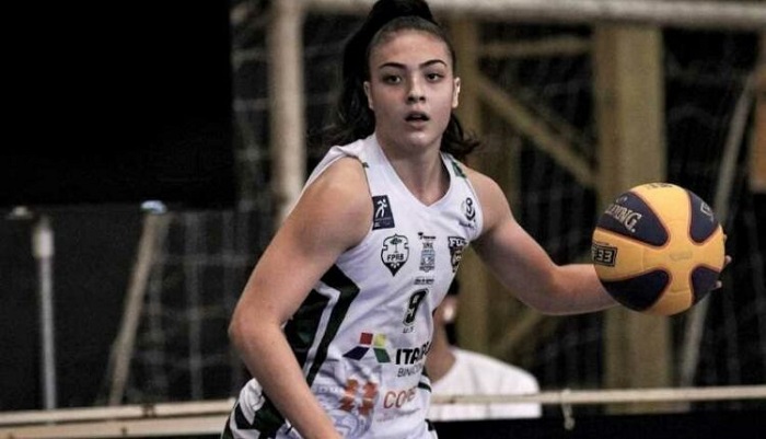 Foz ‘exporta’ atleta de basquete para os EUA