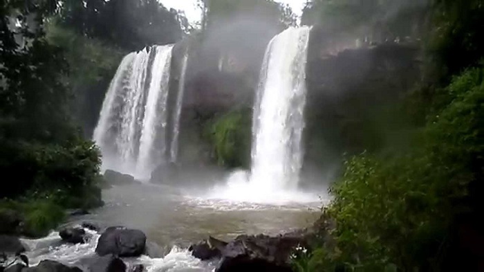 Picnic en el Salto dos Hermanas, por Alicia Segovia