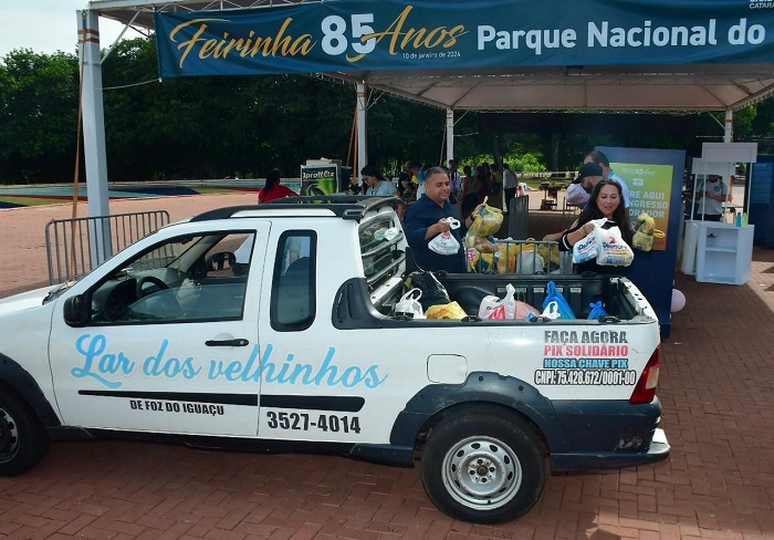 Aniversário do PNI arrecadou cinco toneladas de alimentos para o Lar dos Velhinhos