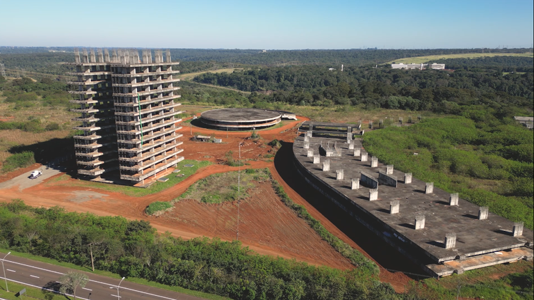 Obras do campus da Unila projetado por Niemeyer serão retomadas