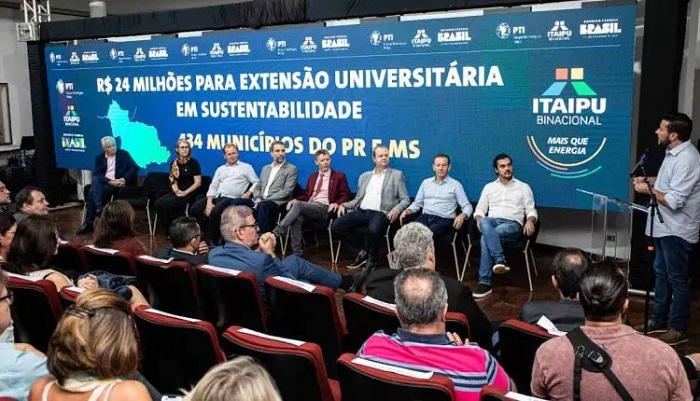 Itaipu e PTI oferecem 1.000 bolsas para projetos universitários