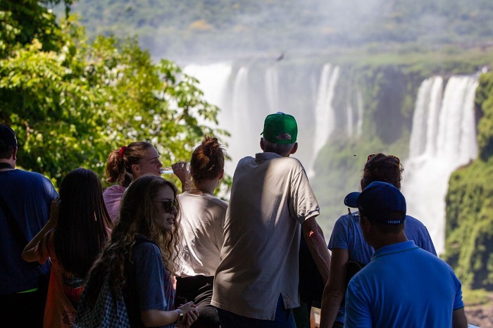 Parque Nacional do Iguaçu recebeu 5.684 moradores de Foz no aniversário da cidade