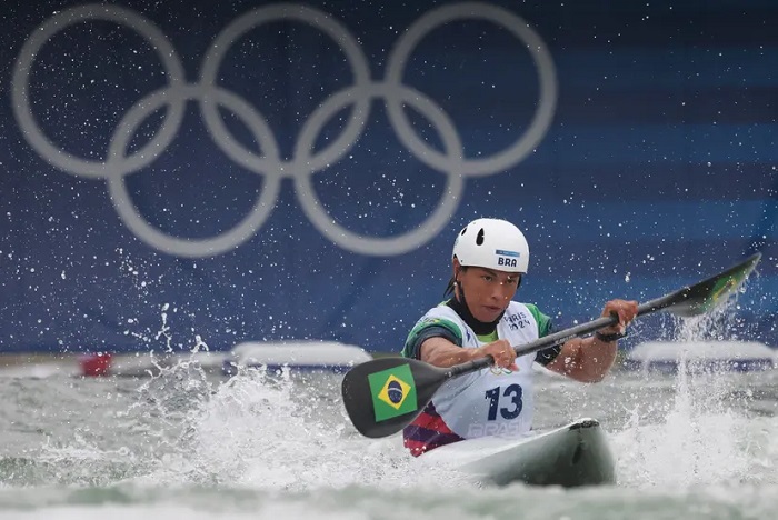 Olimpíadas: a “iguaçuense” Ana Sátila avança para as semifinais da canoagem slalom