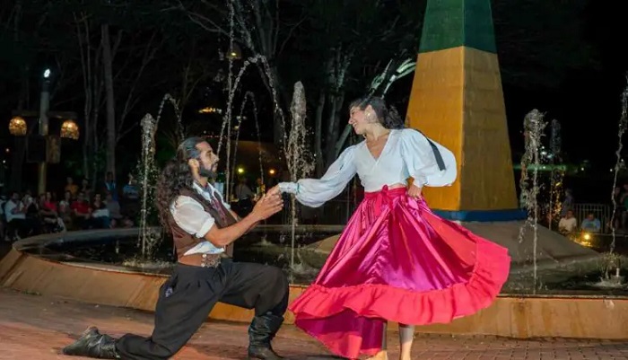 Marco celebra cultura gaúcha com dança, música e atração surpresa