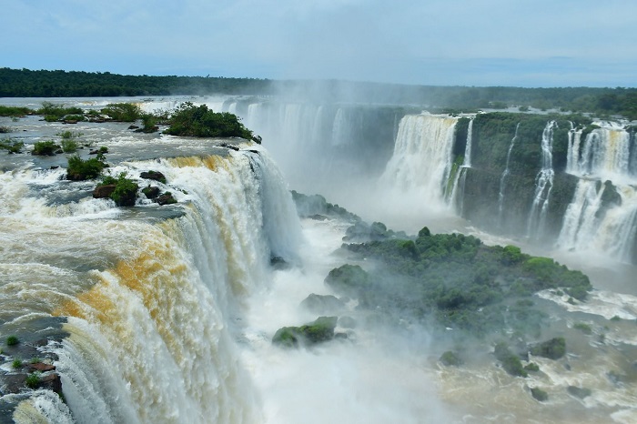 Diversão e conscientização em outubro no Parque Nacional do Iguaçu