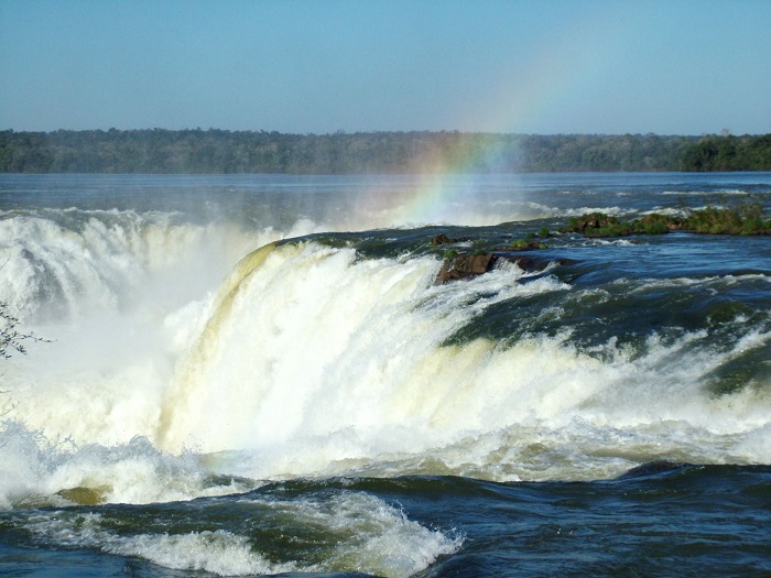 Moradores de Céu Azul não pagam para visitar as Cataratas do Iguaçu nesta terça, 8 de outubro