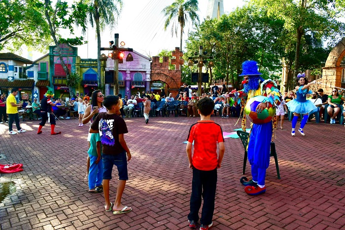 Marco das Três Fronteiras tem festa das crianças neste domingo (13) à tarde