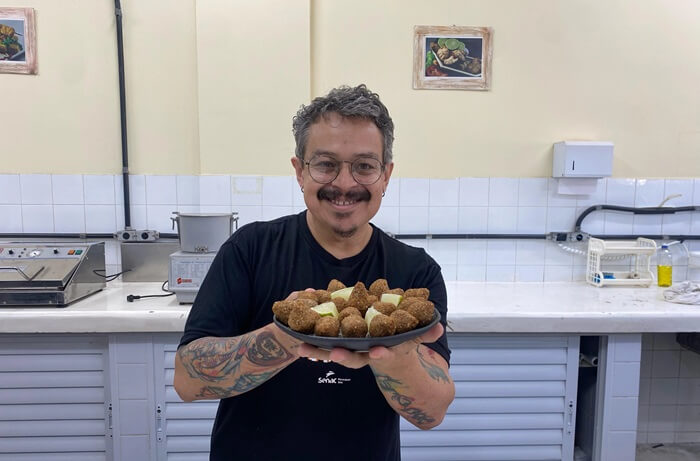 Pesquisador de Toledo transforma resíduos da tilápia em alimentos funcionais
