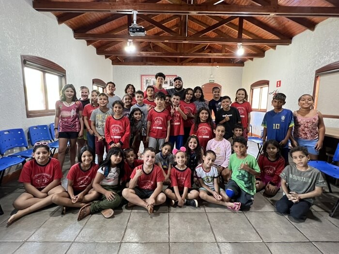 Nesta segunda (9), estreia o espetáculo “Foz uma História para Cantar”