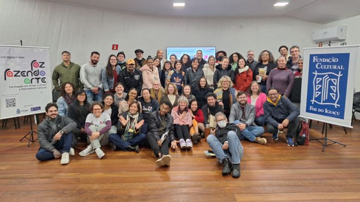 Encontro do Programa “Foz Fazendo Arte” celebra descentralização cultural