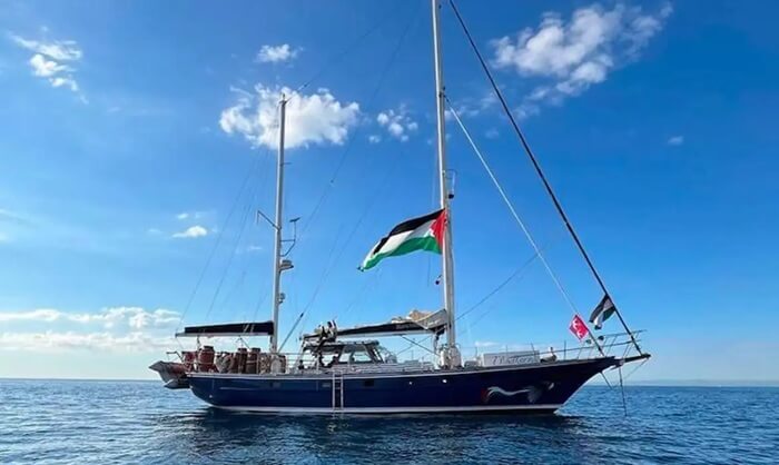 Com brasileiros, Flotilha da Liberdade leva ajuda humanitária a Gaza