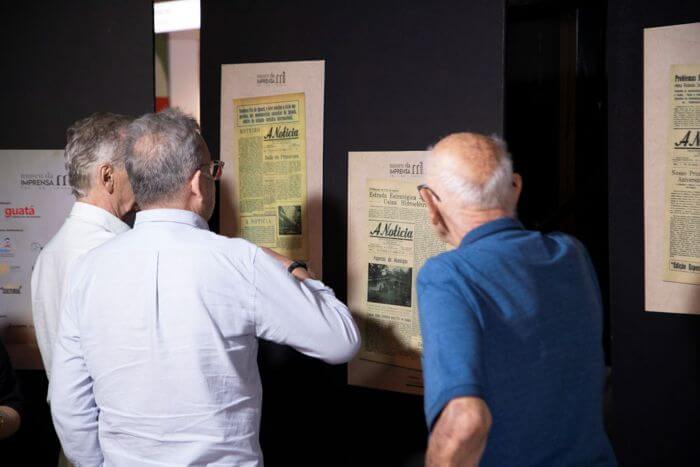Capas históricas do Museu da Imprensa ficam em exposição até domingo (7)