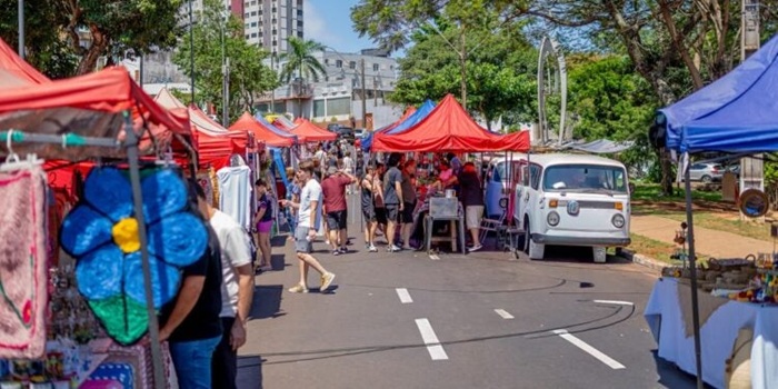 Em Foz, “Feira da JK” ganha edição especial de Páscoa