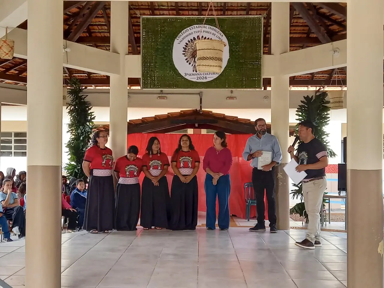 Unioeste fortalece educação indígena com produção de livro em Guarani