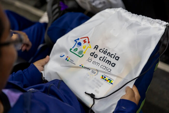 Projeto de divulgação científica leva educação climática para dentro das casas brasileiras
