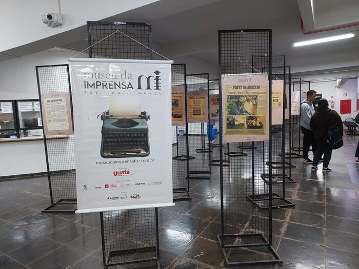 Museu da Imprensa abre exposição no campus iguaçuense da Unioeste