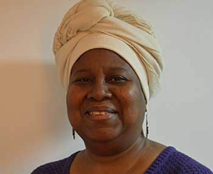 Do Peso da Espuma, poema da haitiana Elsie Suréna