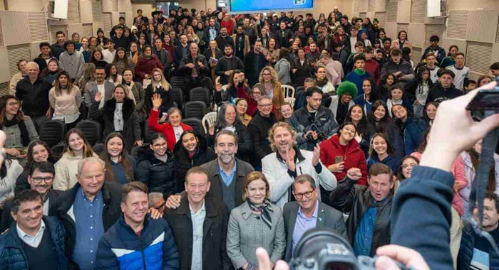 Estudantes têm até domingo (28) para inscrever-se no Projeto +ENEM