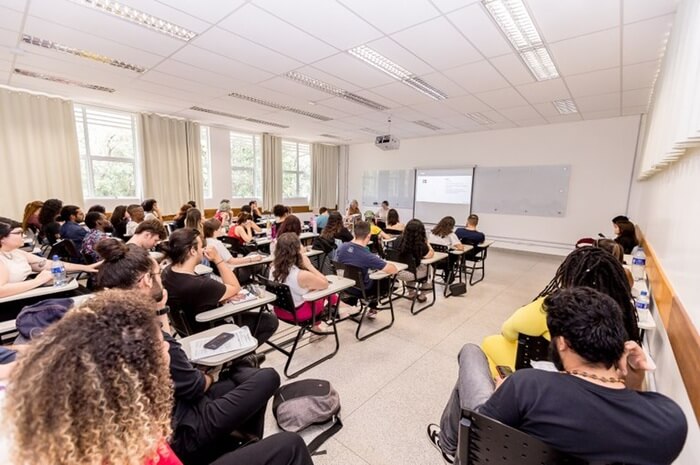 UNILA abre seleções para programas de pós-graduação