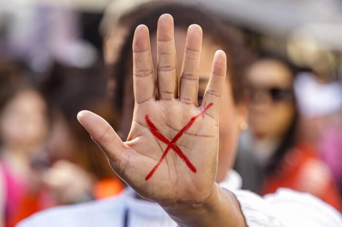 Foz recebe Caminhada do Meio-Dia em ação cidadã contra o feminicídio