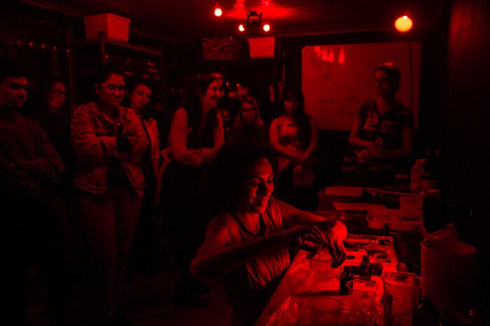 “De Volta ao Quarto Escuro”, residência gratuita convida à fotografia analógica