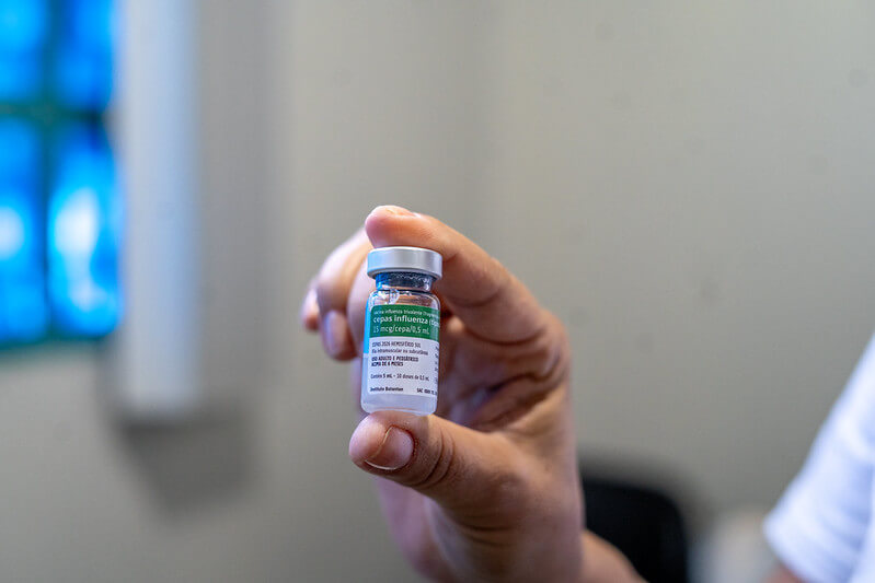 Foz beira 60 mil doses contra a gripe, mas vacinação infantil segue baixa