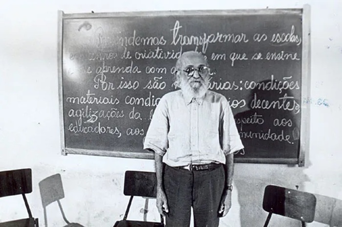 105 anos de Paulo Freire: livros para conhecer o legado do educador