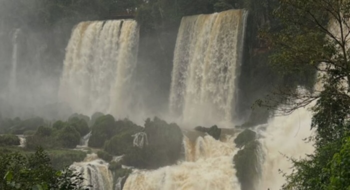 Lado argentino das Cataratas do Iguaçu terá encontro de corais